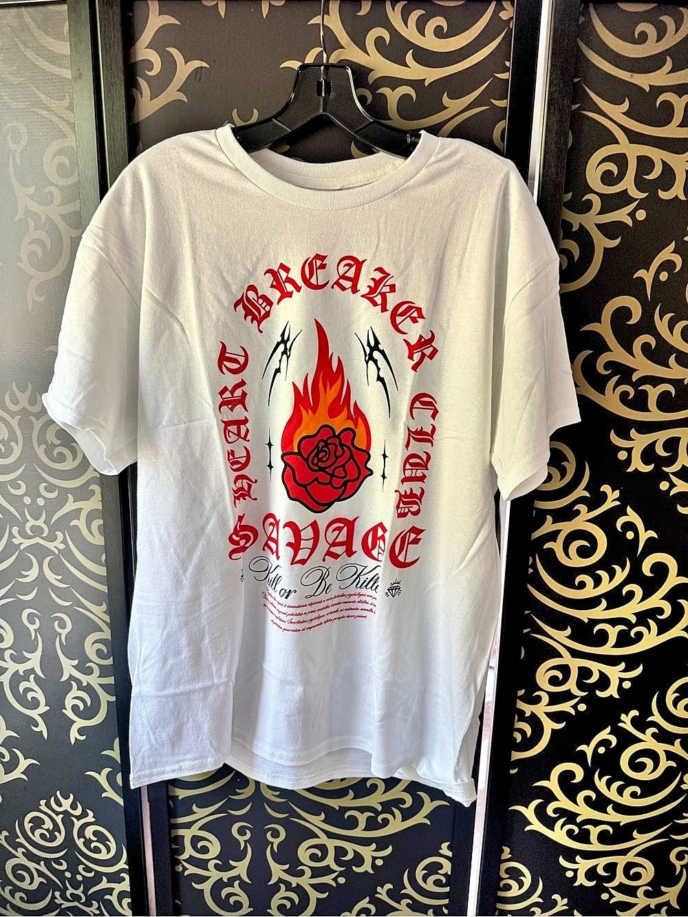 Fashion Nova Savage Heart Breaker Club Short Sleeve Tee White & Red Large